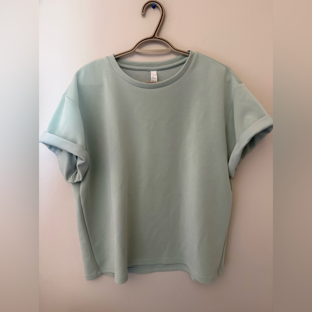 Leze The Label Light Green Short Sleeve Tee